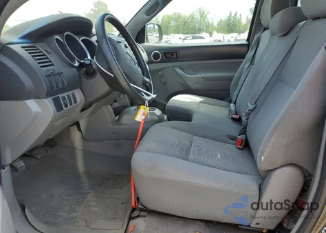 2011 Toyota Tacoma z USA, uszkodzony, nr VIN 5TFNX4CN8BX001083